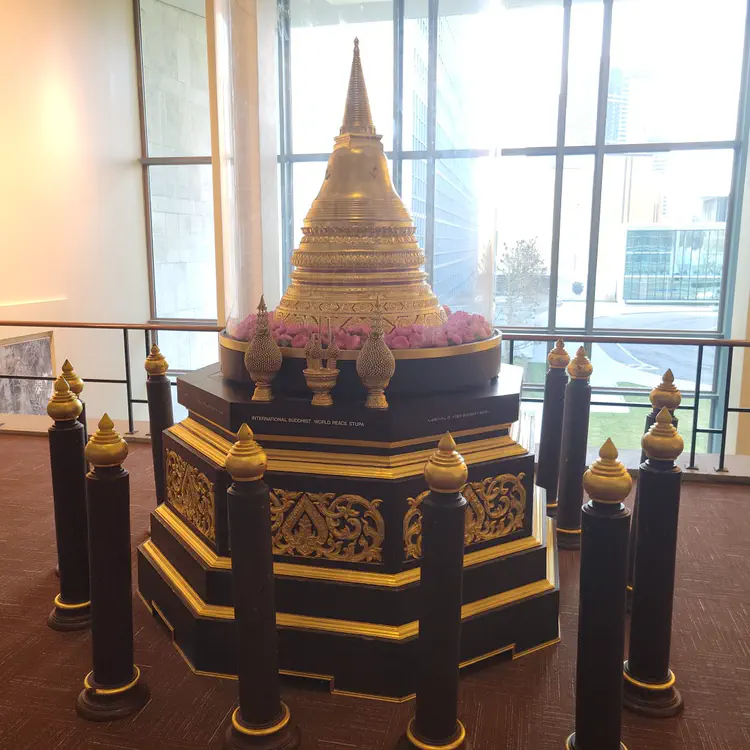 United Nations – Stupa, gift form Thailand.