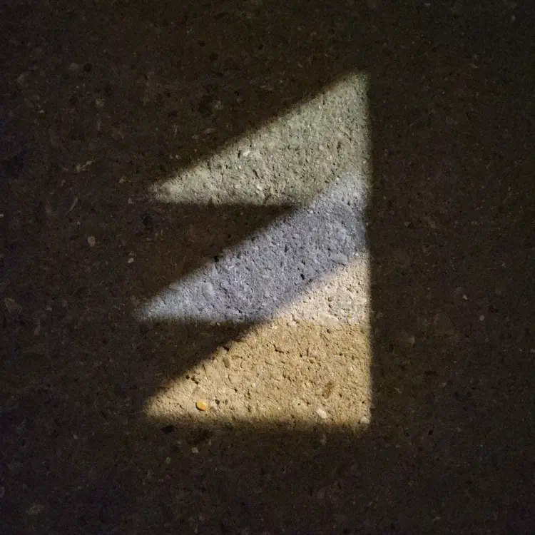 Light triangles.