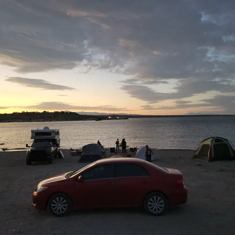 Elephant Butte Lake — Camping site.