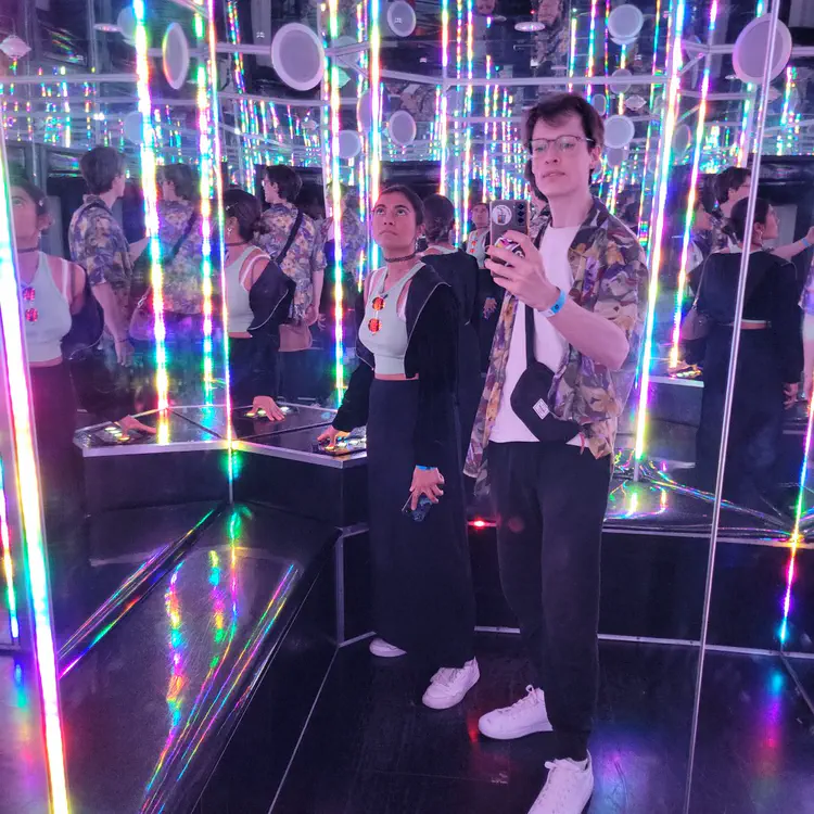 Meow Wolf — Mirror room.