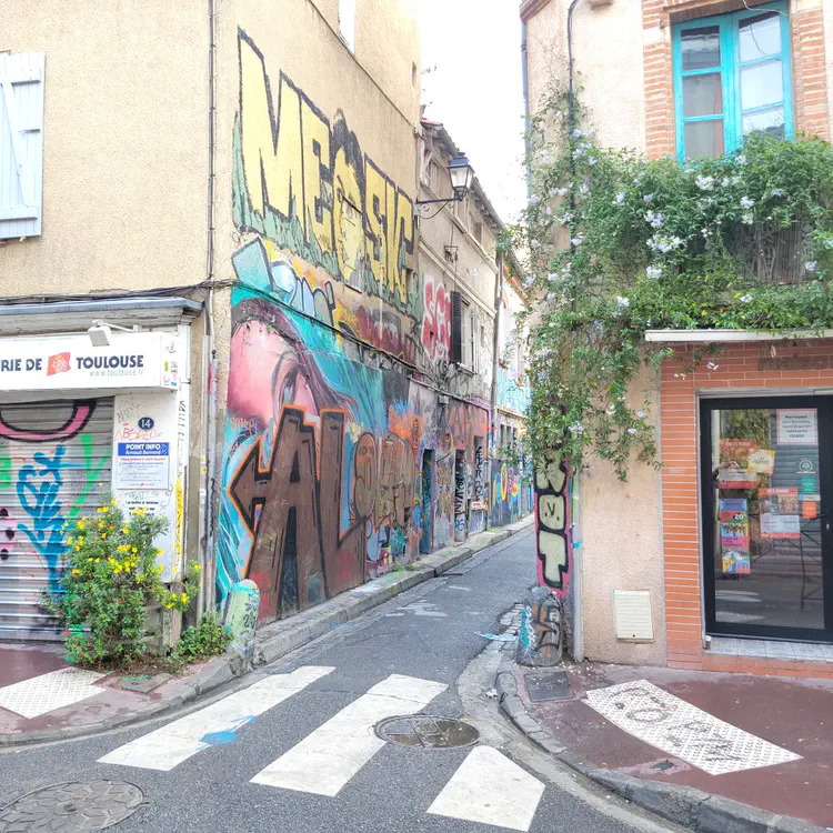 La Rue Gramat.