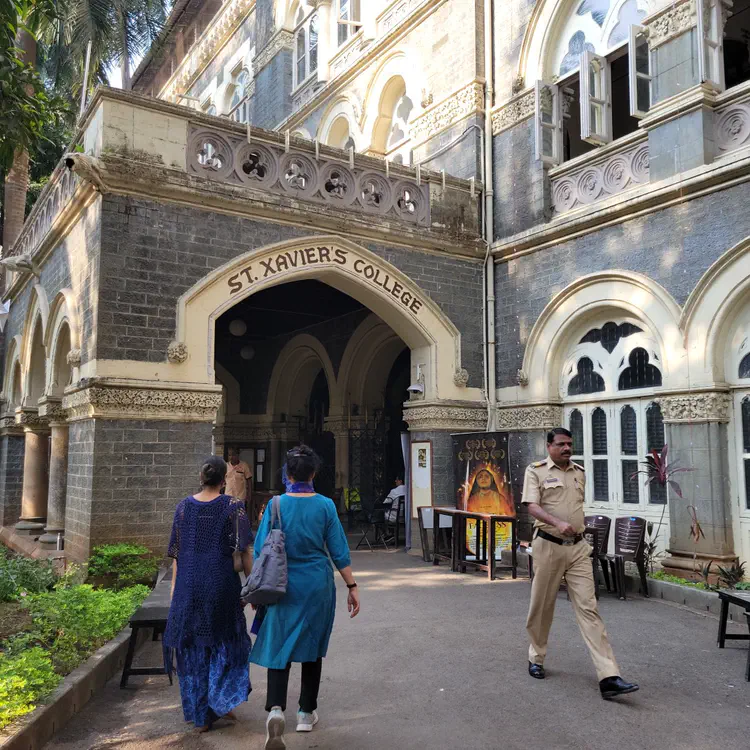 St. Xavier college. This is where Riya did her Bachelor's degree.