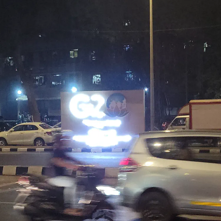 On the way to the airport, we passed a sign for G20 Summit hosted in Mumbai in September.
Justin Trudeau was there. During this event, India reopened visa services for Canadians, making it possible for me to apply and make the trip.