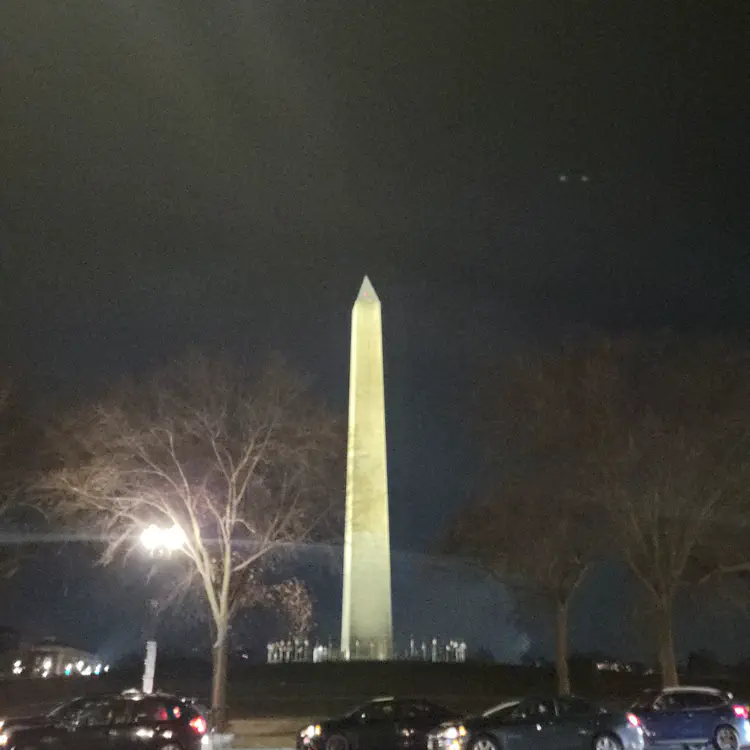 Washington Monument.