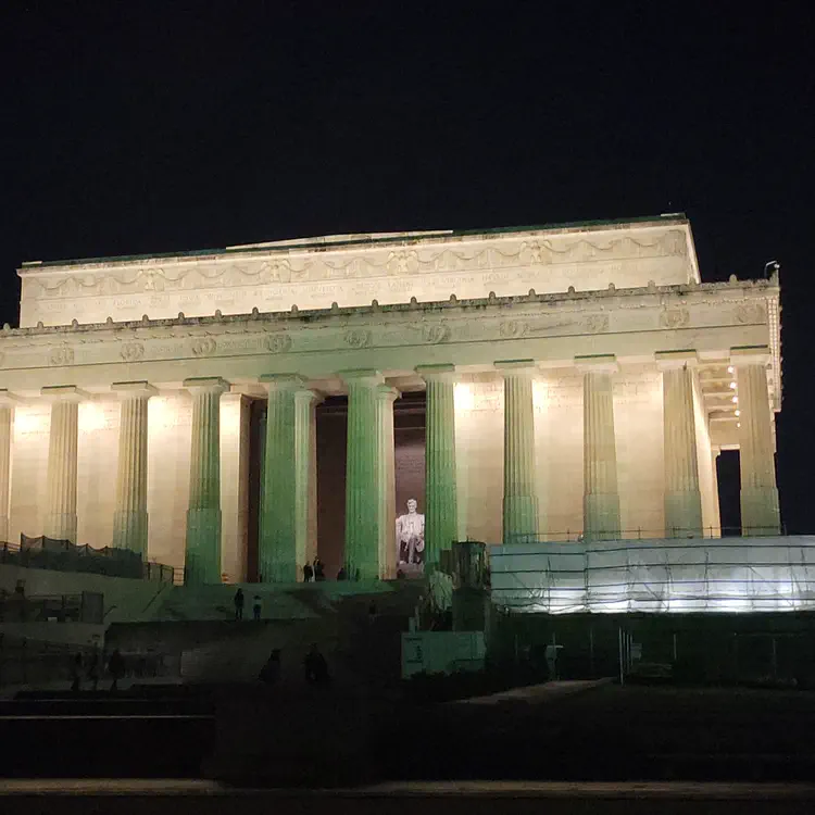 Lincoln Memorial.