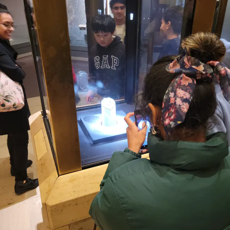 The Hope diamond.