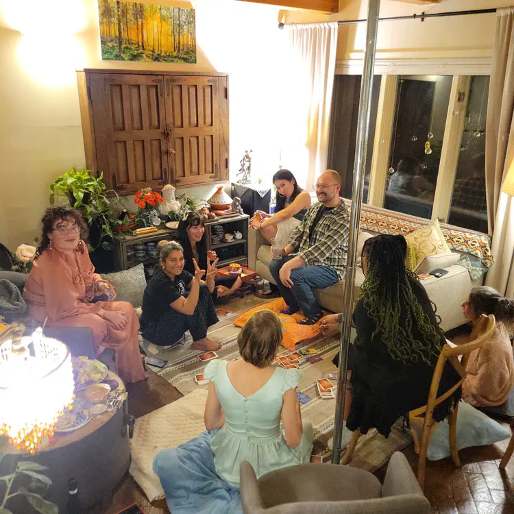 Friends circle