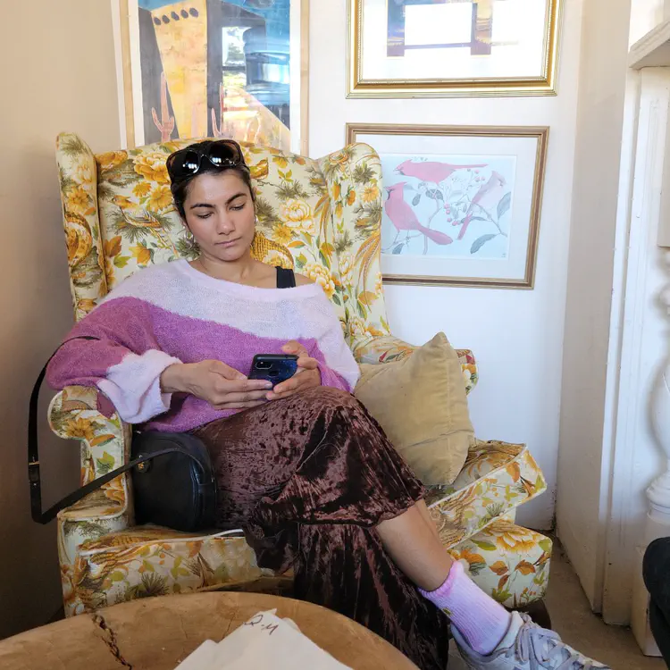 Riya at Crash Murder Business