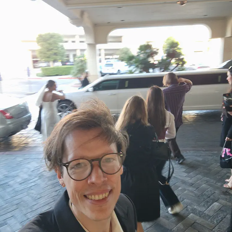 Limo selfie.