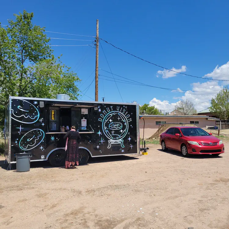 Donut Vision food truck.