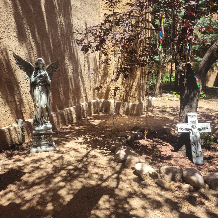Loretto Chapel yard.