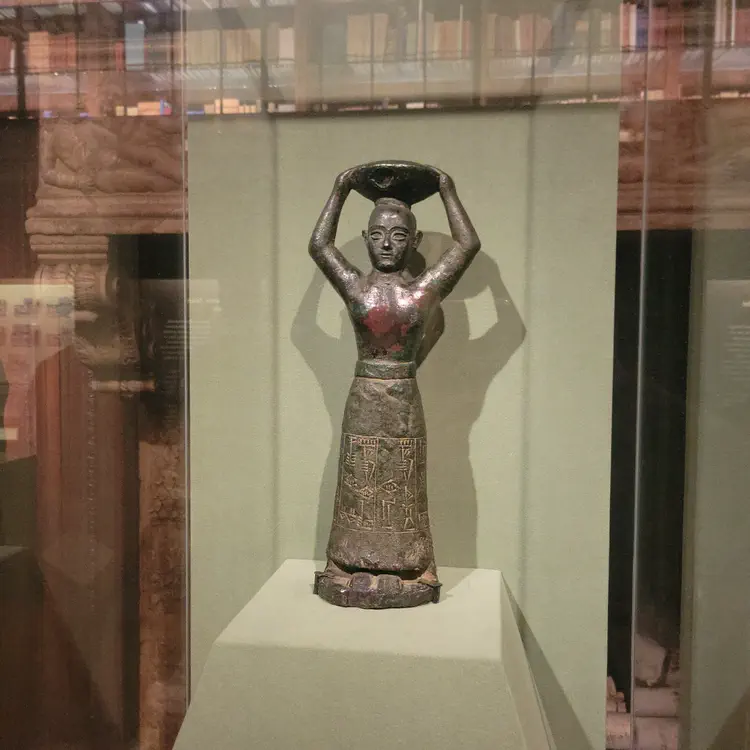 Ancient Mesopotamian statue.