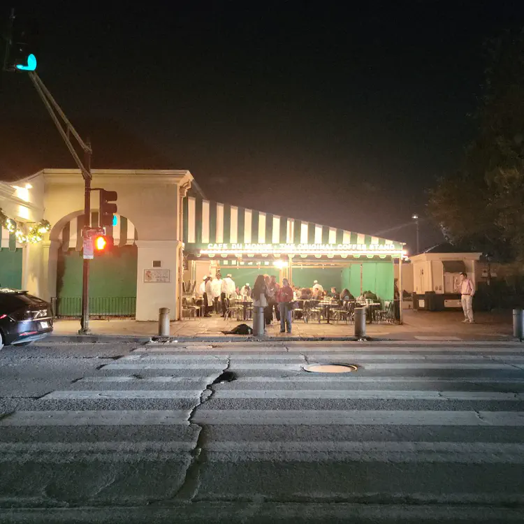 Cafe du Monde.