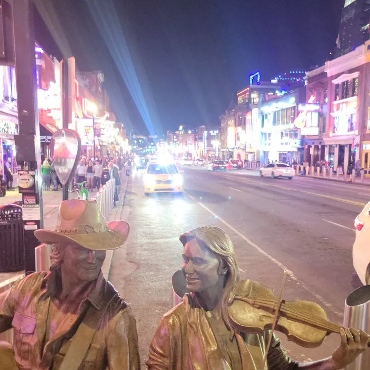 Musicians sculptures.